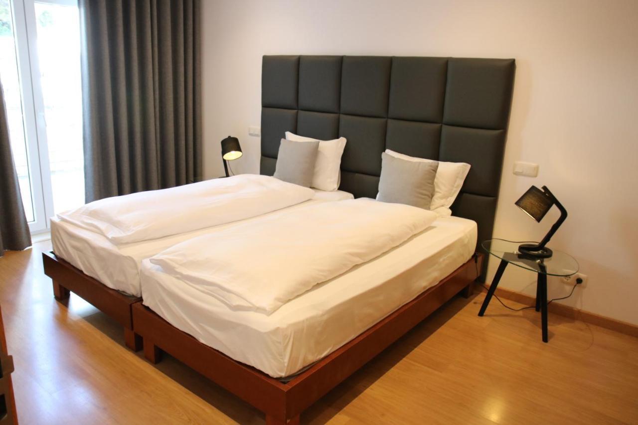 Pine Tree Apartments - Praia Da Coelha - 알부페이라 외부 사진